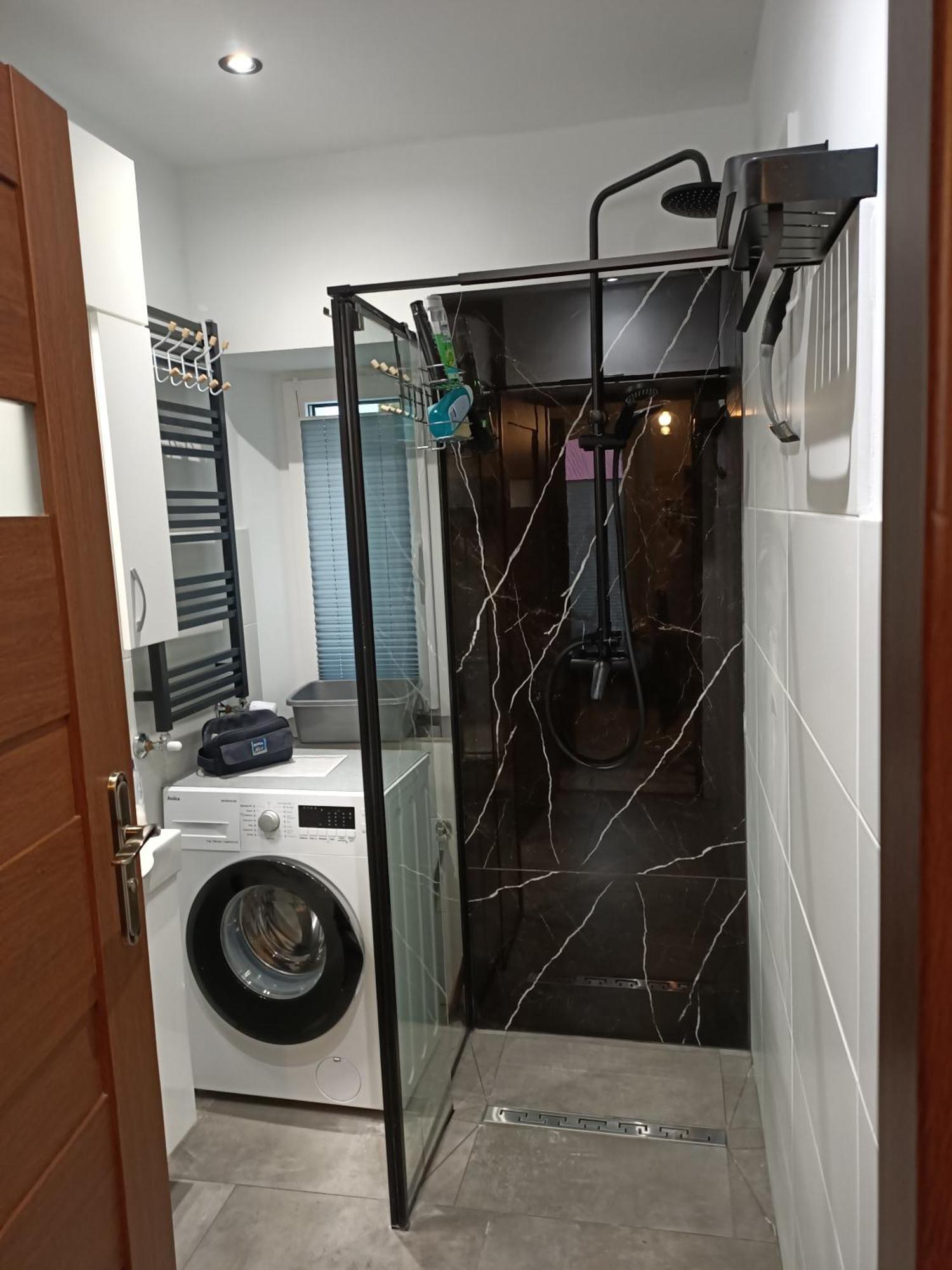 Dom K2 Apartment พิงโชฟ ภายนอก รูปภาพ